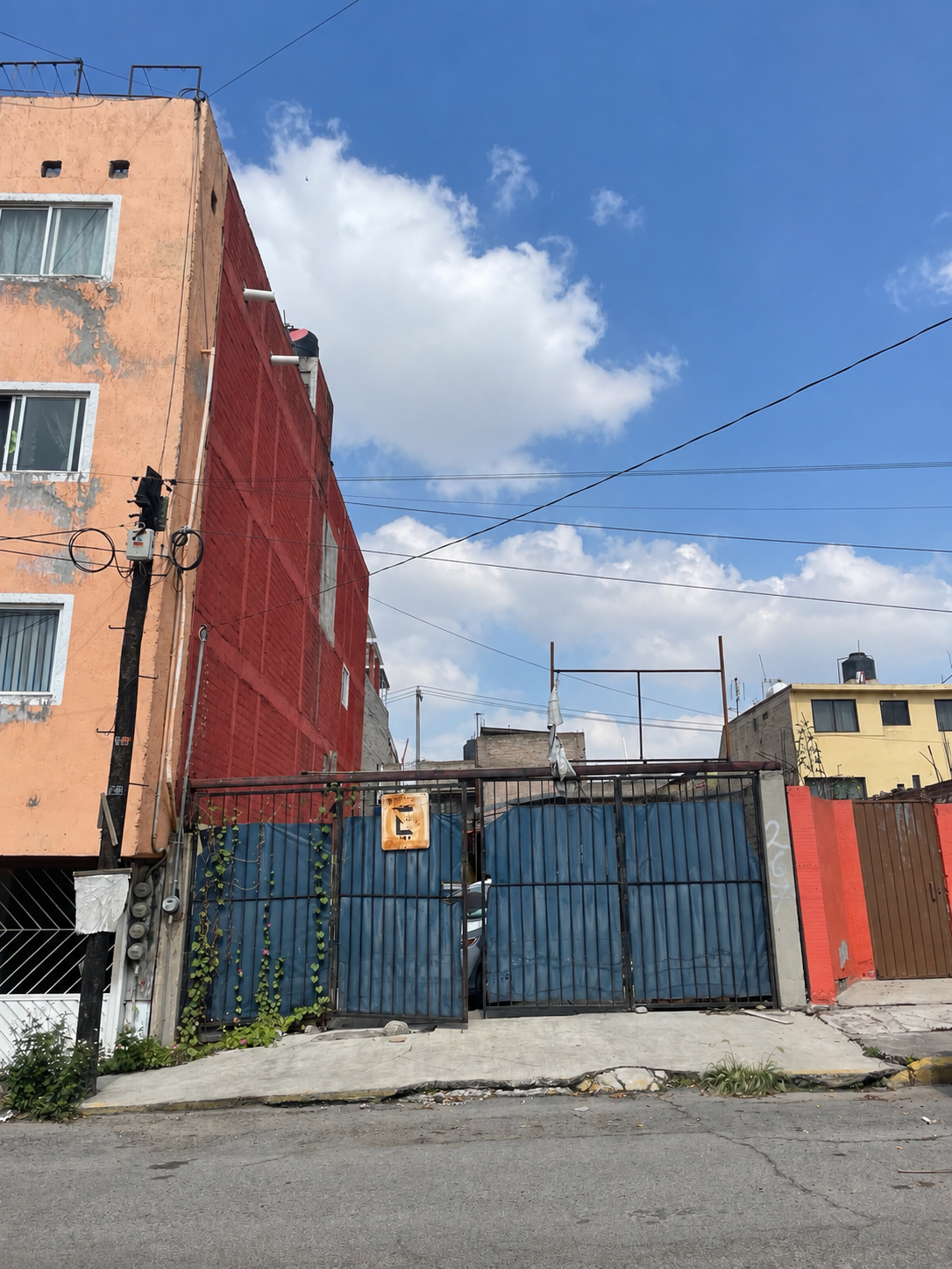 TERRENO EN VENTA A 2MIN DE METRO MUZQUIZ